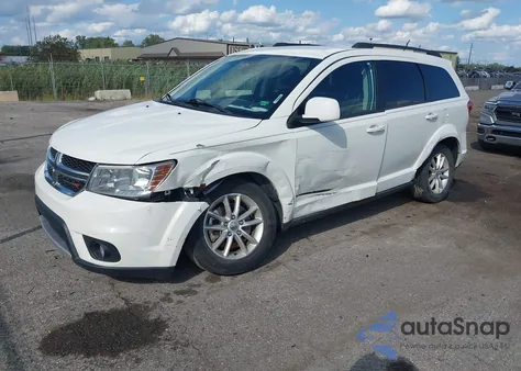 2013 Dodge Journey Sxt z USA, uszkodzony, nr VIN 3C4PDDBG8DT592504